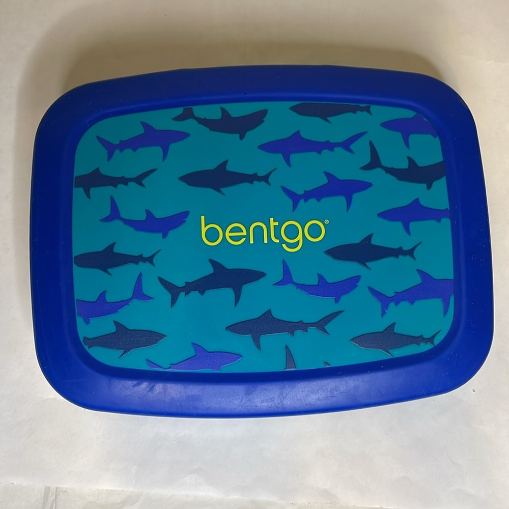 - Bentgo Prints Kids Lunch Box (Shark Print)
